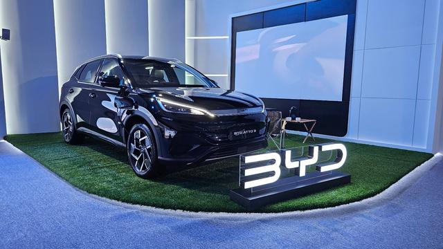 BYD Buntuti Toyota dan VW Masuk Tiga Besar Mobil Terlaris Dunia