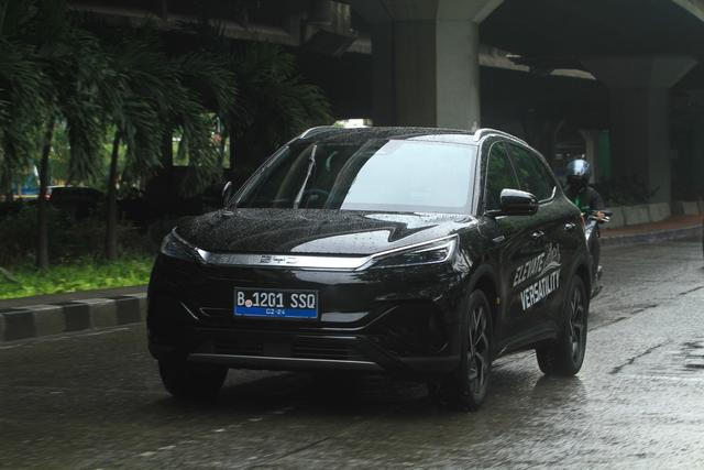 Jalan Jakarta-Bandung, Segini Konsumsi Listrik BYD Atto 3