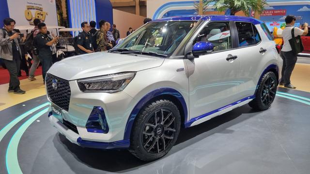 Belum Dijual, Daihatsu Pamerkan Rocky Hybrid di GIIAS 2024