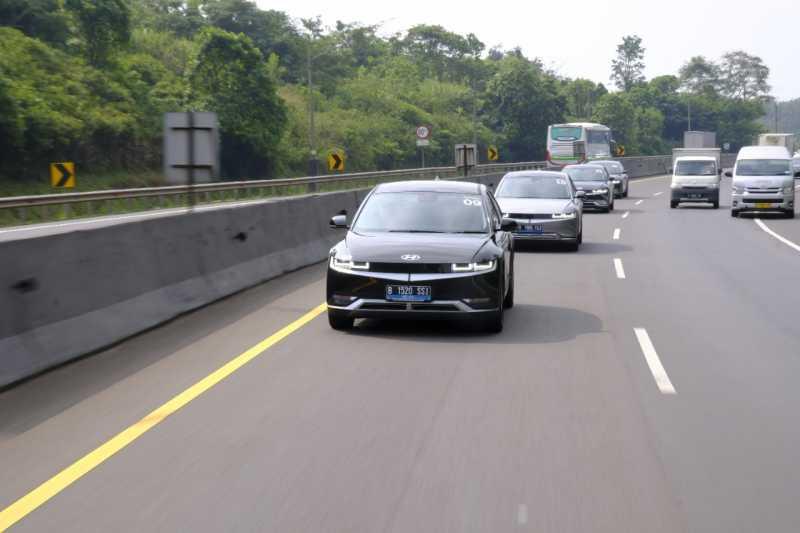 Komparasi Beli Mobil Listrik vs Mobil Konvensional, Siapa Paling Untung?