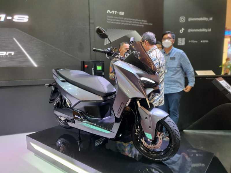 IMOS 2022: M1-S, Motor Listrik Asal Singapura Siap Mengaspal di RI