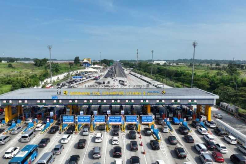 1,6 Juta Kendaraan Padati Jalan Tol Usai Mudik Lebaran 2023