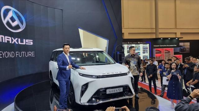 GIIAS 2023: Mobil Listrik Maxus MIFA 9 Meluncur, Siap Tantang Alphard?