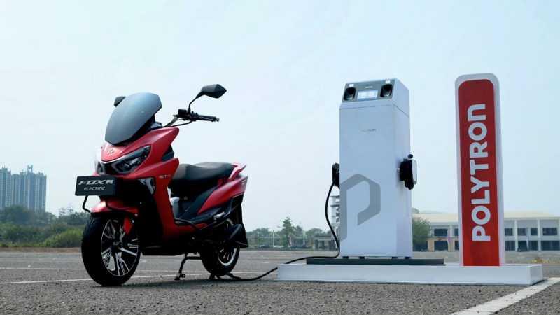 Polytron Punya Fast Charging Station, Ngecas 10 Menit Tempuh 20 KM!