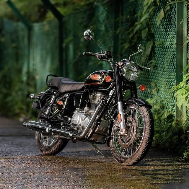 Royal Enfield Bullet 350 Dipastikan Meluncur di IIMS 2024