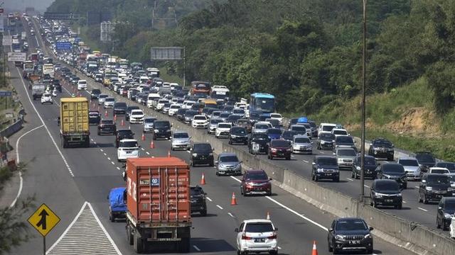 900 Ribu Kendaraan Bakal Bergerak di Libur Isra Miraj dan Imlek 2024