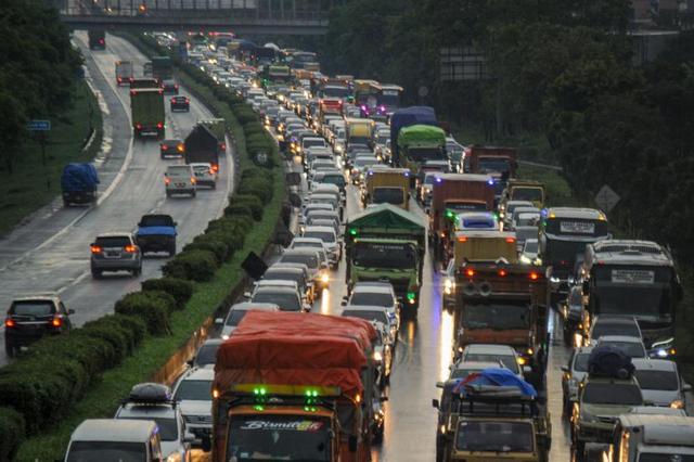 Pengguna Transportasi Umum buat Mudik Naik 31,74%, Siapa Tertinggi?