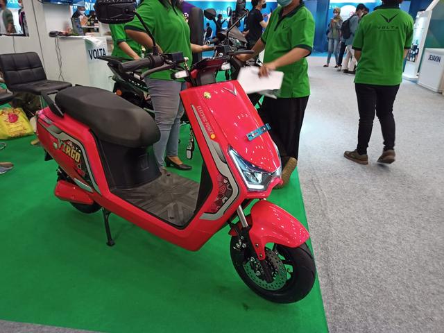 Volta Luncurkan Motor Listrik Bergaya Vespa di IEMS 2022