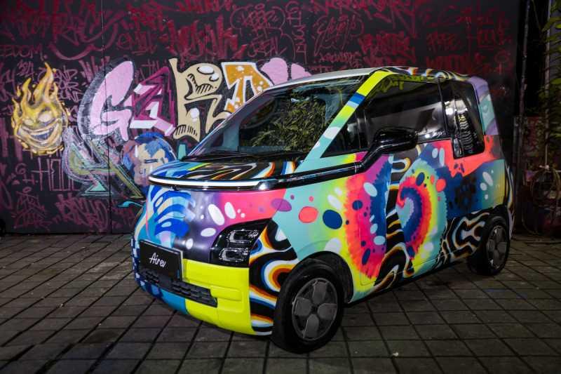 Wuling Air ev Dijadikan Objek Mural, Keren Banget!