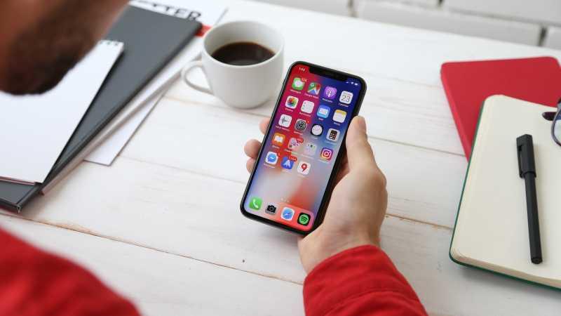 Akhirnya! iPhone Tahun Depan Pakai USB-C