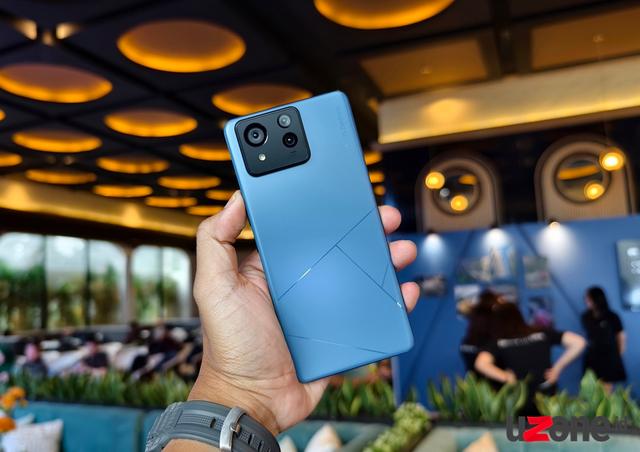 Harga ‘Si Bongsor’ Asus Zenfone 11 Ultra di Indonesia, Speknya Ganas!