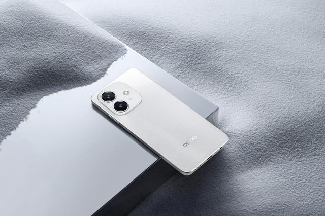 Ponsel Tahan Banting, Oppo A3 Resmi di RI: Harga dan Spesifikasi