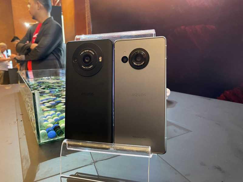 FOTO: Jelajah Bodi Sharp Aquos R8s dan Aquos R8s Pro