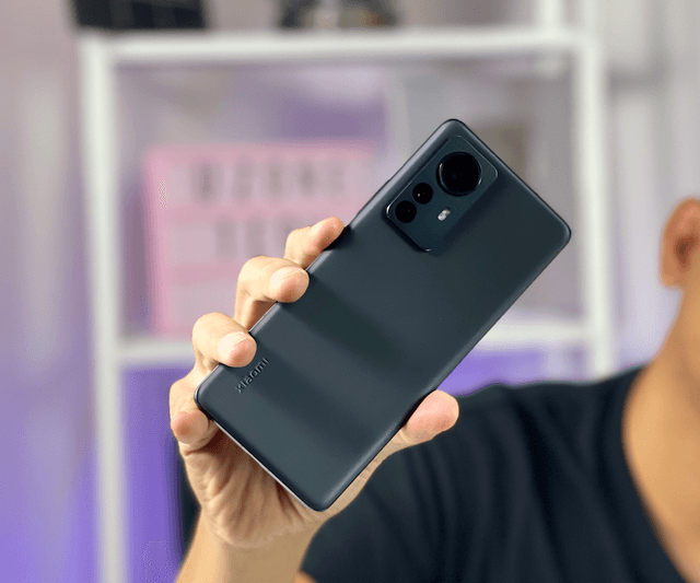 Uzone Choice Award 2022: Xiaomi 12 Pro, Ponsel Terfavorit 2022