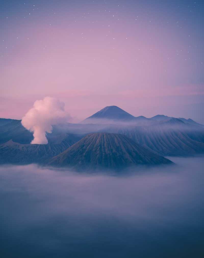 Listrik Putus Pasca Erupsi Semeru, Apa Kabar Jaringan XL dan Indosat?