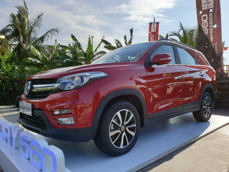 Siapa Para Pembeli SUV Murah DFSK Glory 560?