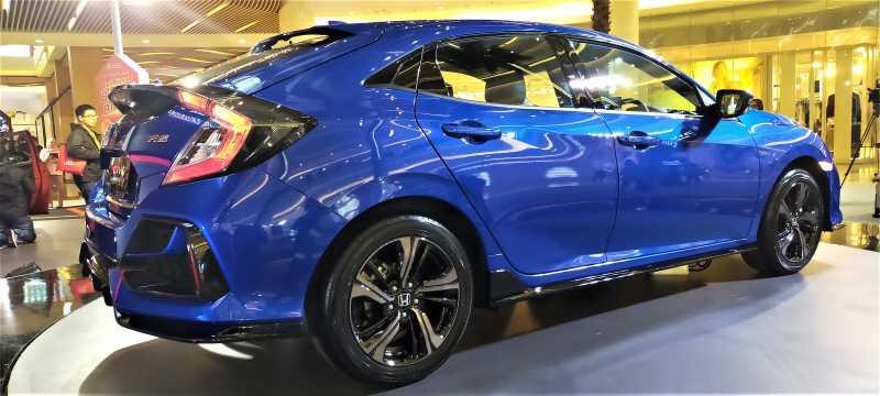 Segini Konsumsi BBM dan Biaya Servis Honda Civic Hatchback   