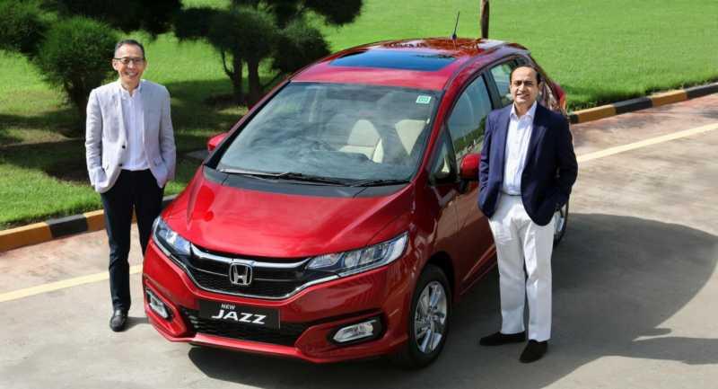 Honda Jazz Pakai Sunroof Resmi Dijual, Harga Rp148 Juta