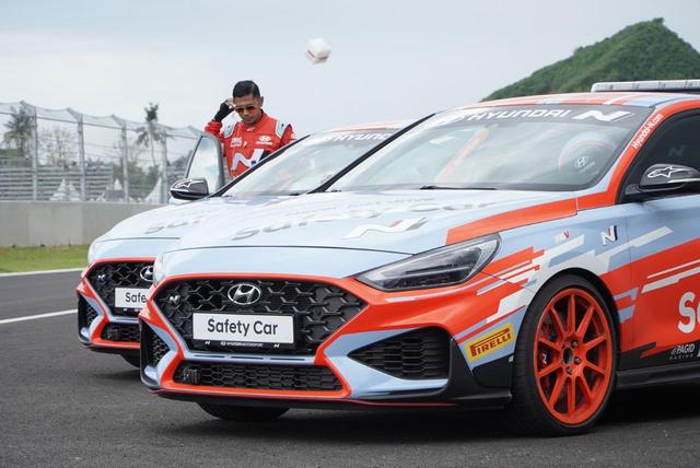 Hyundai i30 Fastback N Mejeng di Sirkuit Mandalika, Pamer Performa?