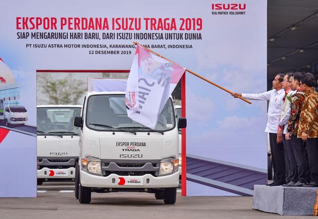 120 Isuzu Traga Buatan Karawang Diekspor ke Filipina