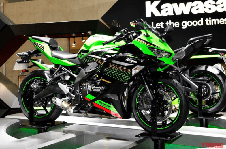 Kawasaki ZX-25R Mesin 4 Silinder Bisa Rilis April 2020, Yamaha Panik Gak Ya?