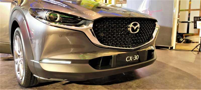 FOTO: Duh, Gantengnya Crossover SUV Mazda CX-30