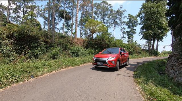 Adaptive Cruise Control di Pajero Sport dan Eclipse Cross, Anti Tabrakan Beruntun!