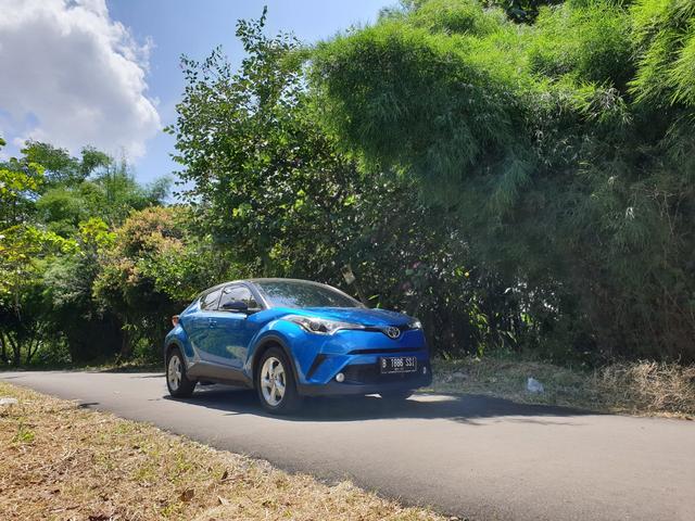 FOTO: Test Drive Toyota C-HR, Melihat Lebih Detail Luar Dalam