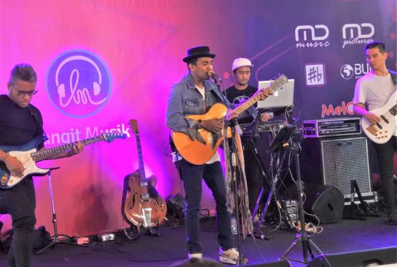 Glenn Fredly Meninggal Dunia, Netizen Berduka