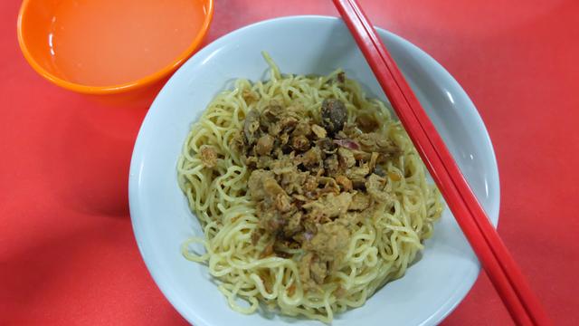 Jajan Ramadan: Nikmatnya Mie Bangka Hingga Bakso Rudal