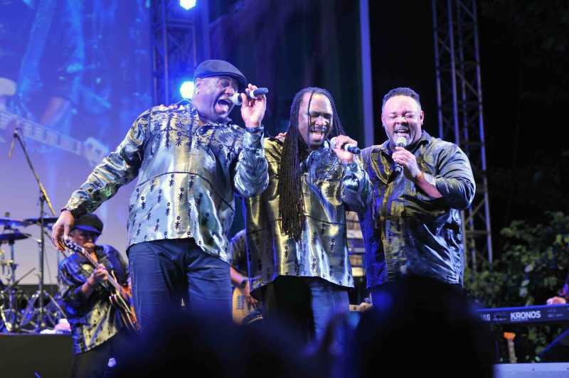 Al McKay’s Earth Wind & Fire Buat Histeris JGTC