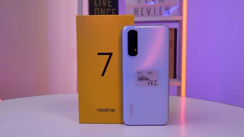 Realme 7i dan 7 Belum Didukung Android 11