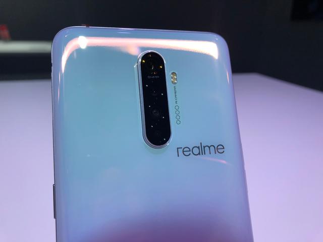 Dolar Menguat, Realme Lakukan Penyesuaian Harga