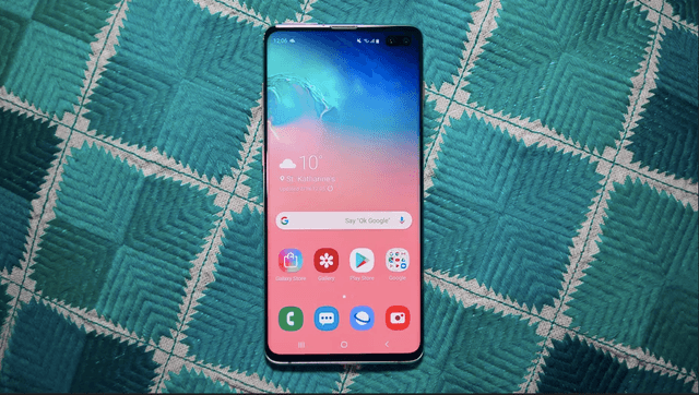 <i>Cekrak-Cekrek</i> Pakai Galaxy S10 Langsung <i>Upload</i> ke IG Stories