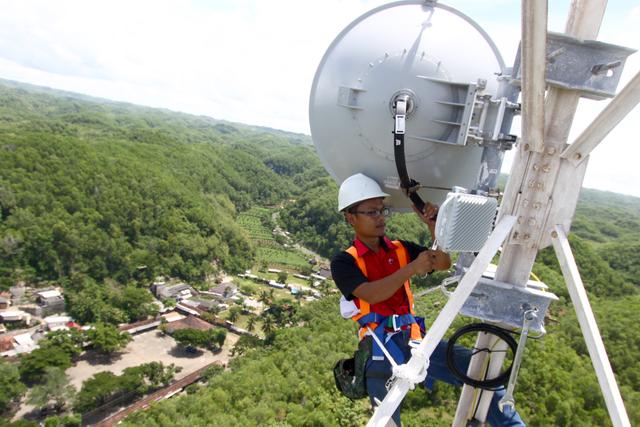 Pantau Jarak Jauh agar Bisnis Lancar dengan Solusi IoT Telkomsel