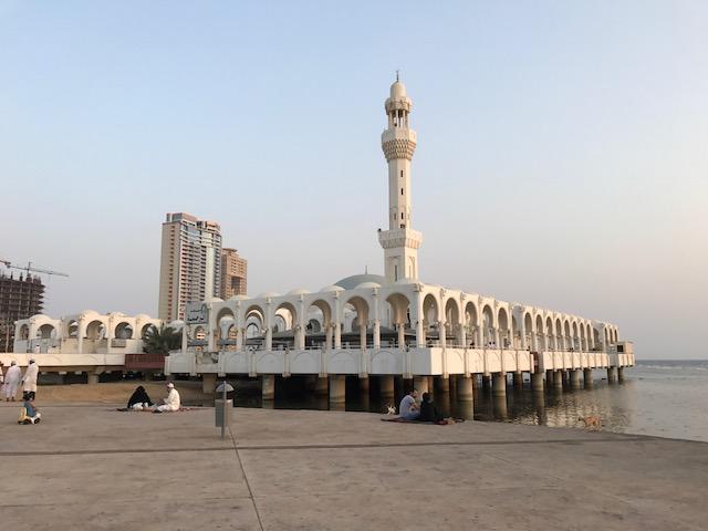 Satu Senja di Masjid Terapung