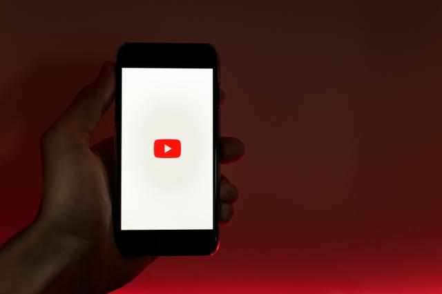 YouTube Dikritik Penciptanya karena Hapus Dislike