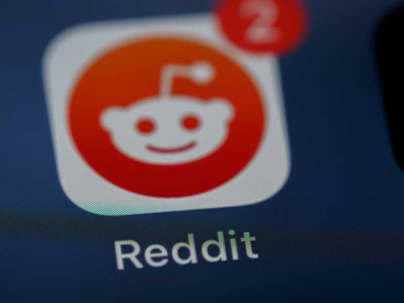 Reddit ‘Kena Getah’ Bikin Layanan Pesaing Clubhouse