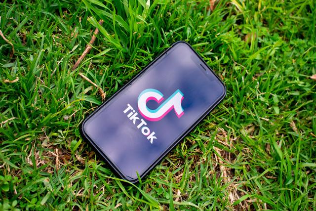 Jangan Harap Sebar Hoax Covid-19 di TikTok