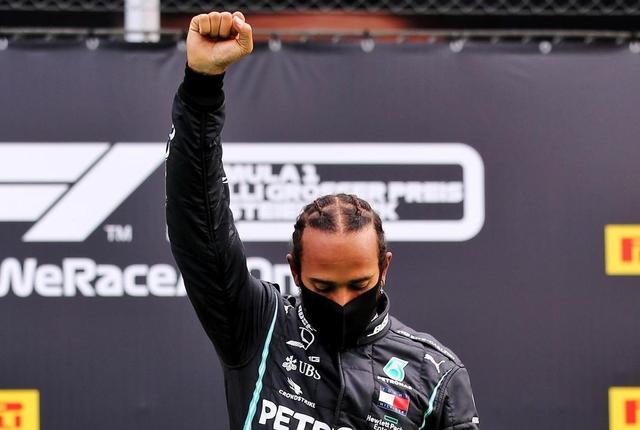 Juara 92 Kali, Lewis Hamilton Patahkan Rekor Michael Schumacher