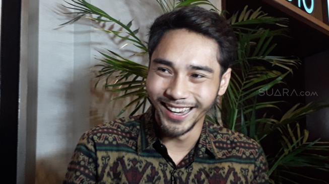 Achmad Megantara Main Bareng Putri Marino di Film Terima Kasih Cinta