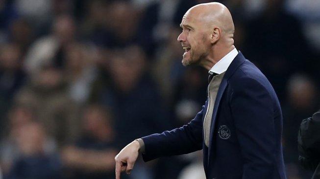 Duh! Menang di Markas Tottenham, Erik ten Hag Tetap Kecewa dengan Performa AJax