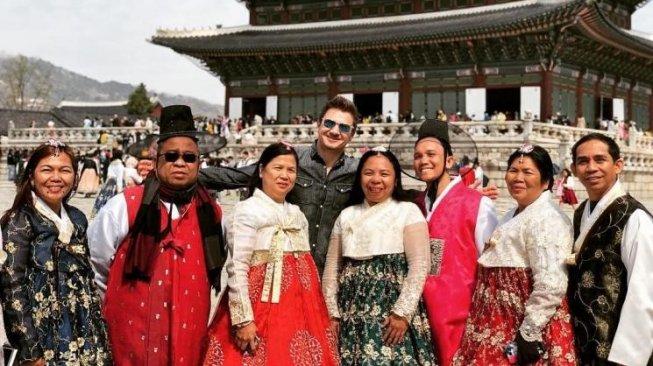 Pemain Avengers Kunjungi Gyeongbokgung di Korsel, Ini Keistimewaannya