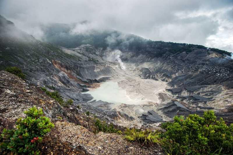 Erupsi Tangkuban Parahu Belum Ganggu Aktivitas Penerbangan