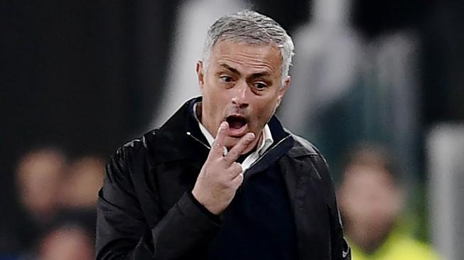 Sindir Pelatih Hipster, Mourinho: Apa Gunanya Filosofi Tanpa Gelar Juara?