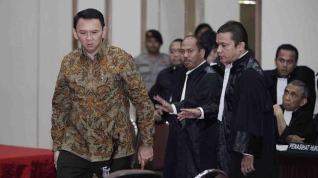 Tak Sampai 15 Menit, Hakim Teruskan PK Ahok ke Mahkamah Agung