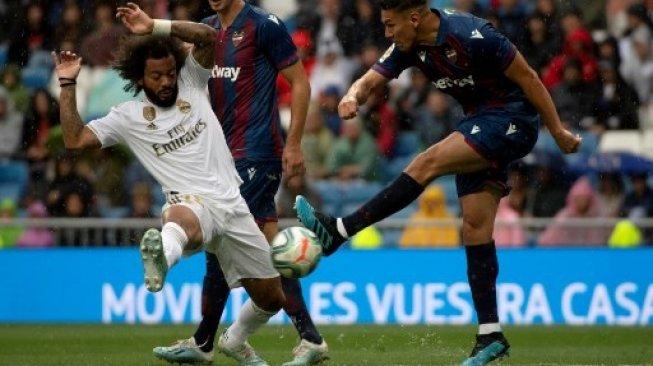 Real Madrid Hadapi PSG, Zidane Dipusingkan Masalah Cedera Pemain