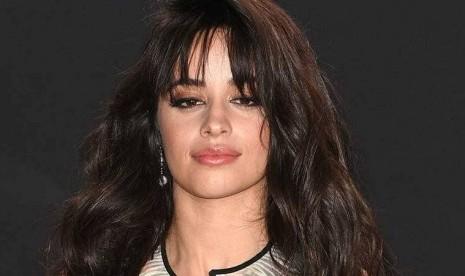 Album Perdana Camila Cabello Puncaki Tangga Billboard