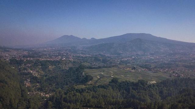 Erupsi Tangkuban Parahu, 15 Wisatawan Alami Sesak Nafas