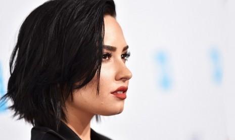 Demi Lovato Gandeng DJ Kondang untuk Tur Konser